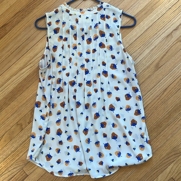 Cream strawberry detail Maeve tank top blouse from Anthropologie - Picture 2 of 4